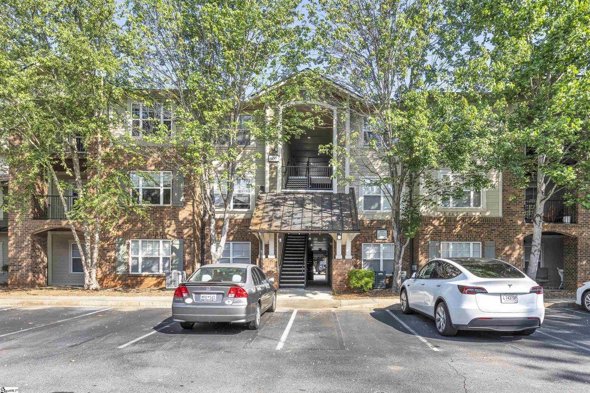 833 Old Greenville Highway #933
