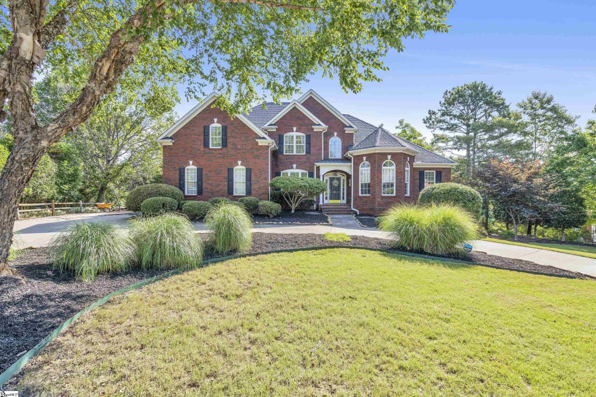 201 Riverbirch Run