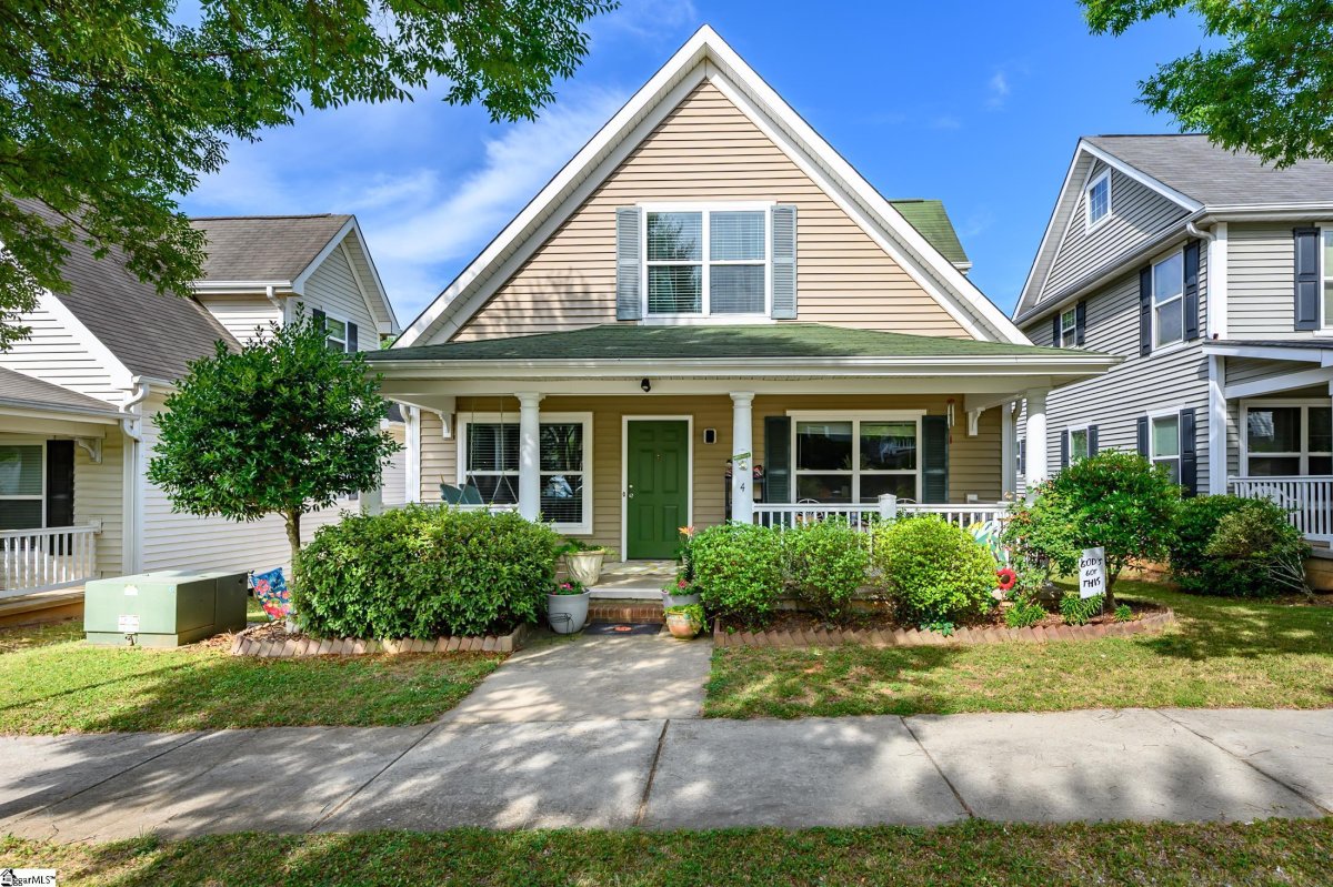 4 Aisha Street