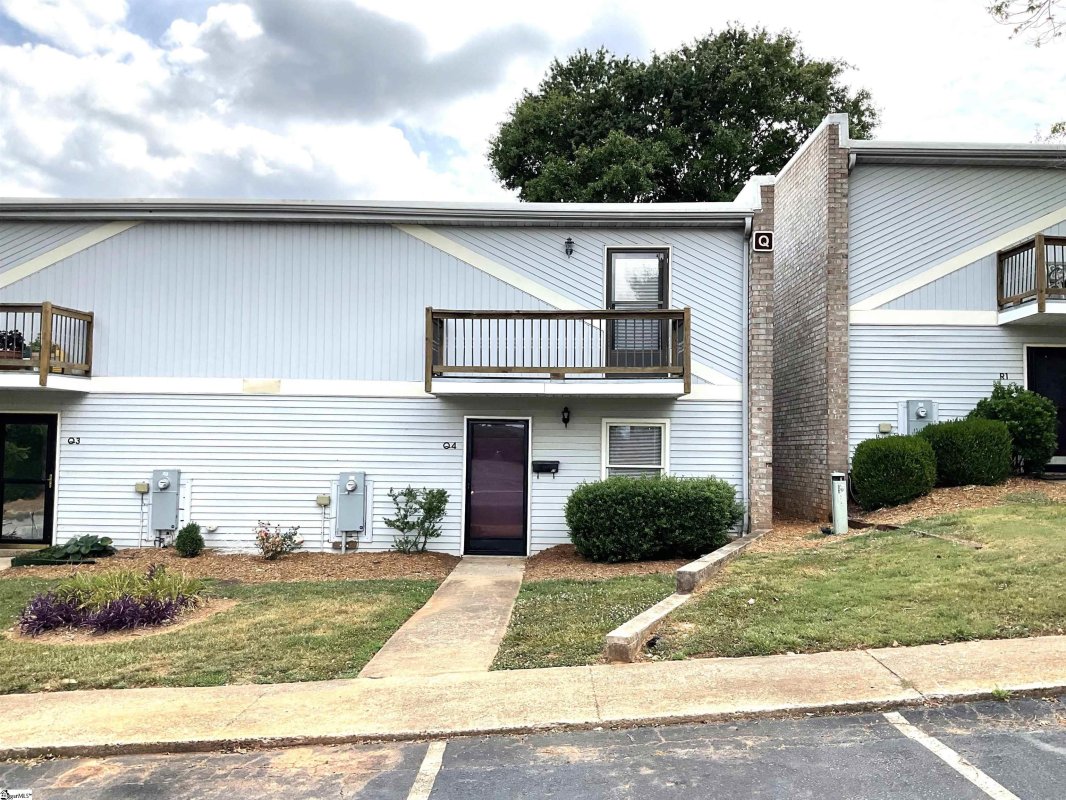 3706 E North Street Unit Q4