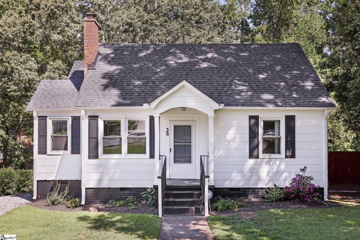 36 Beck Avenue