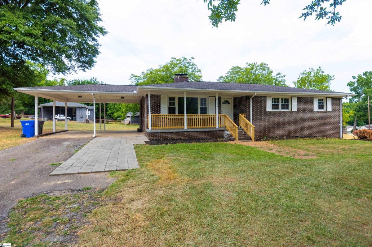 33 Kay Drive