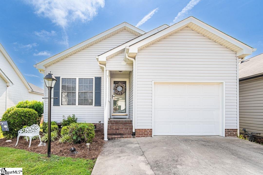 117 Waterford Way
