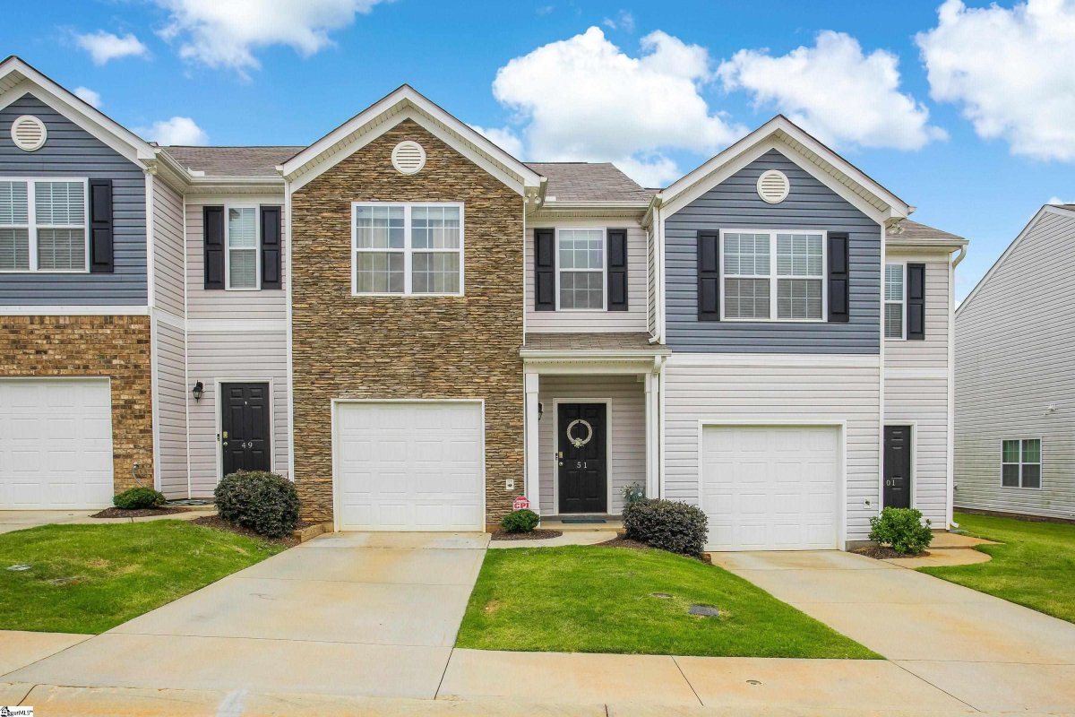 51 Moorlyn Lane