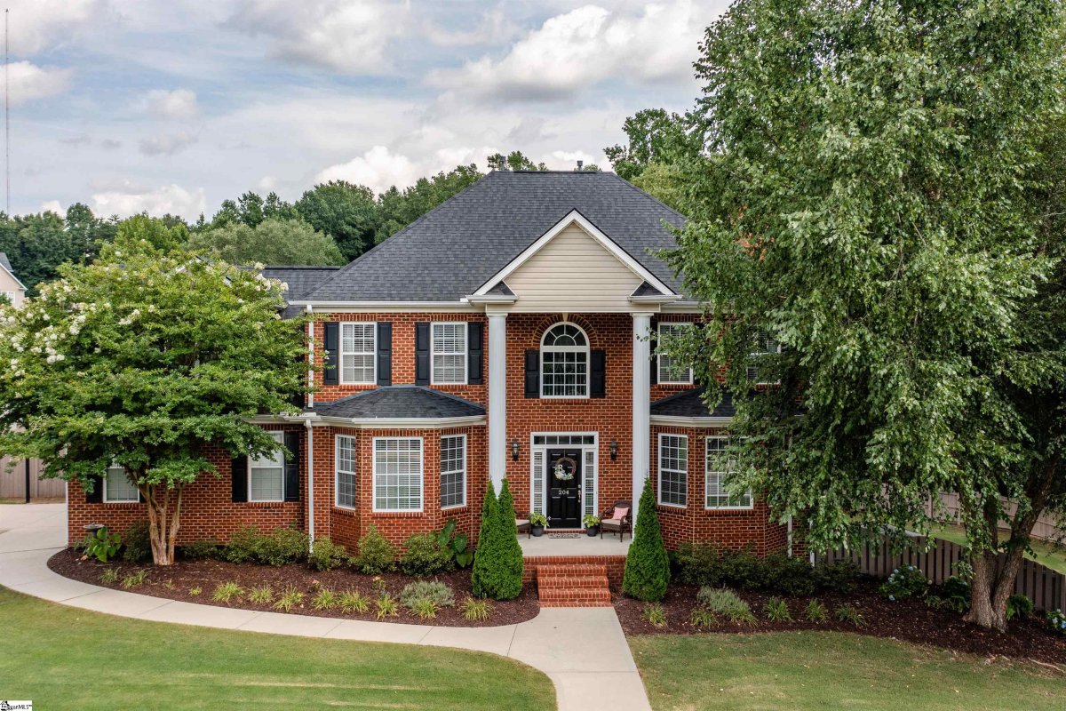 204 Raes Creek Drive