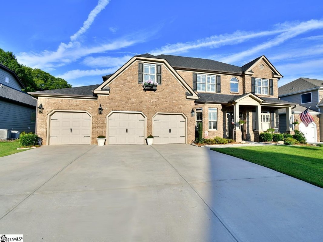 100 Elmway Lane
