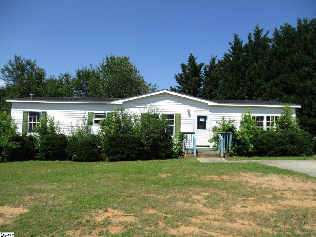 202 Walnut Crest Court