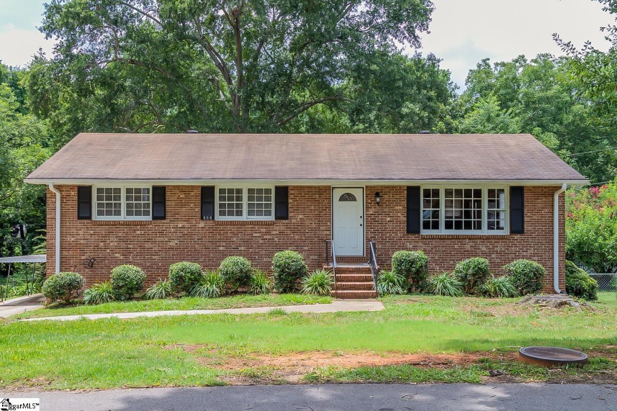 302 Farmington Road
