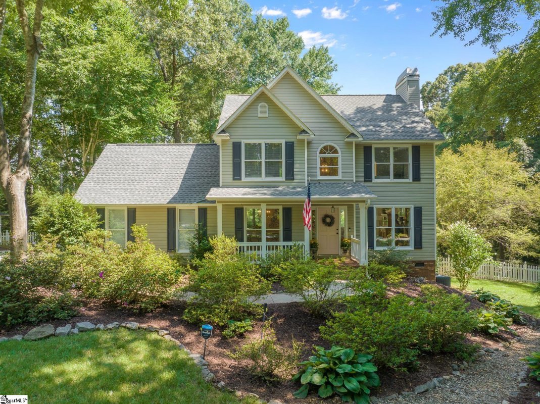335 Tracy Lane