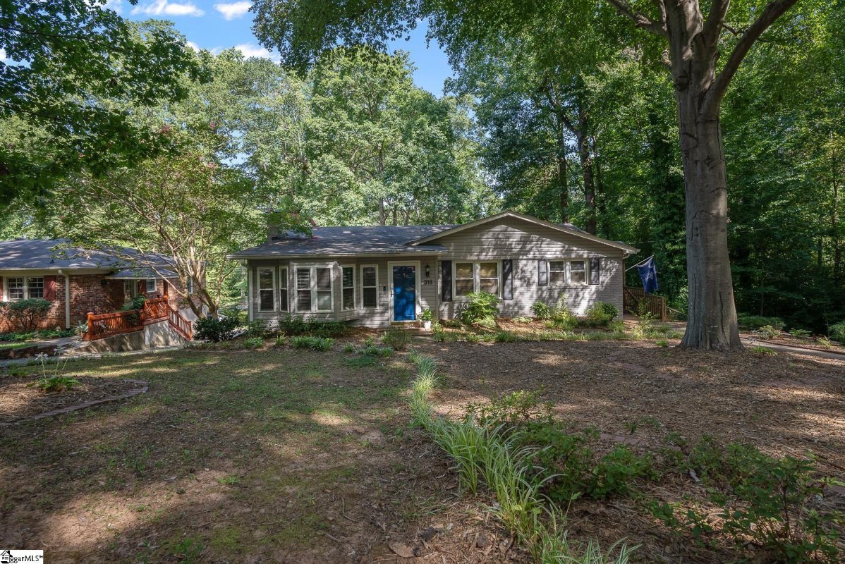 318 Robin Hood Road