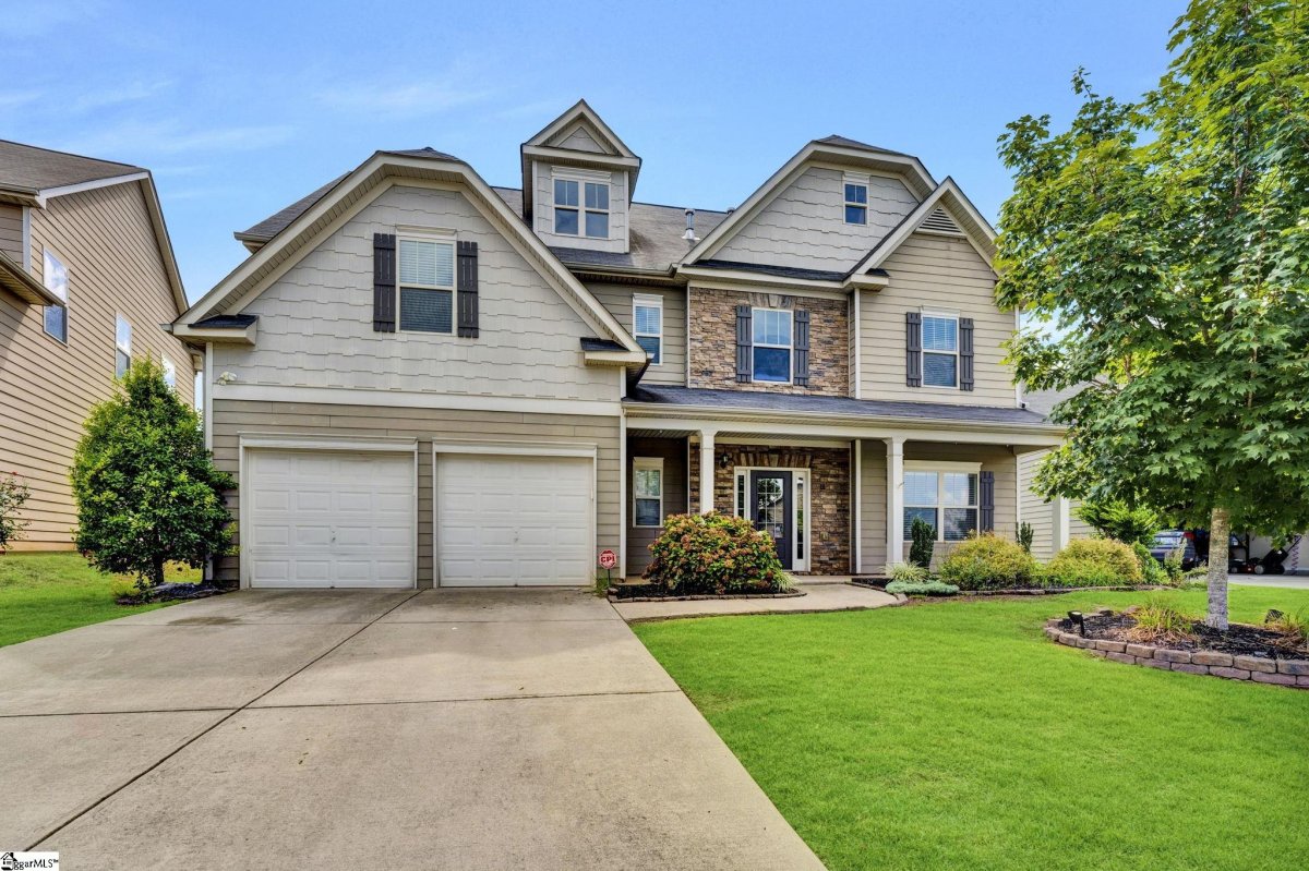 15 Grand River Lane