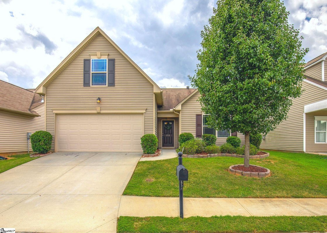 212 Riverdale Road