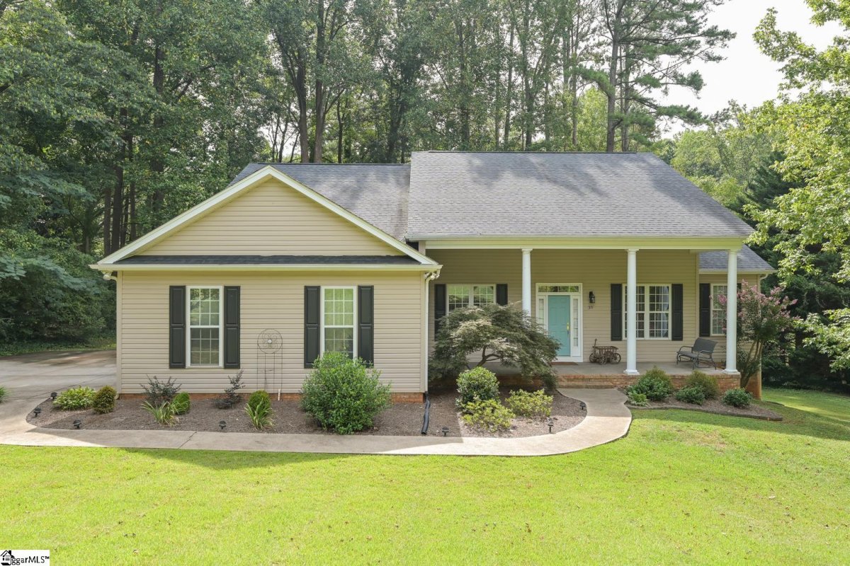 35 Crestline Road
