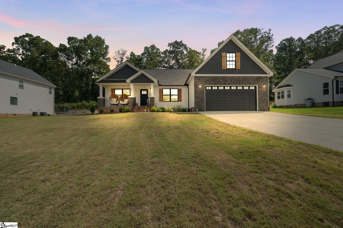 208 Larissa Court