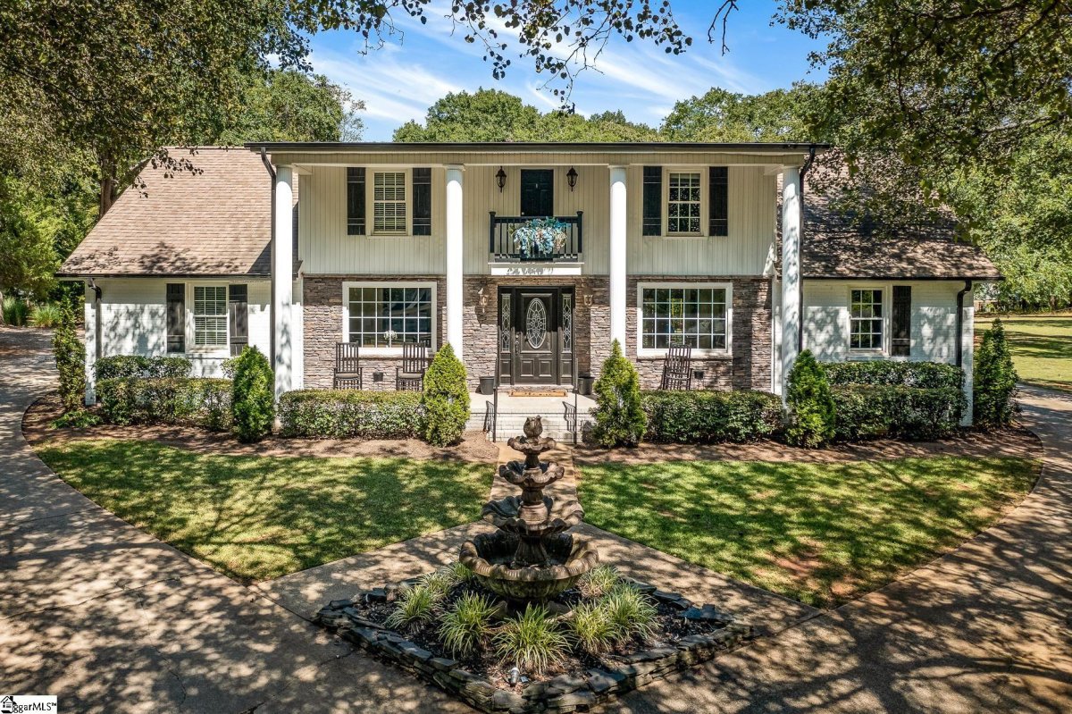 117 Heritage Lane