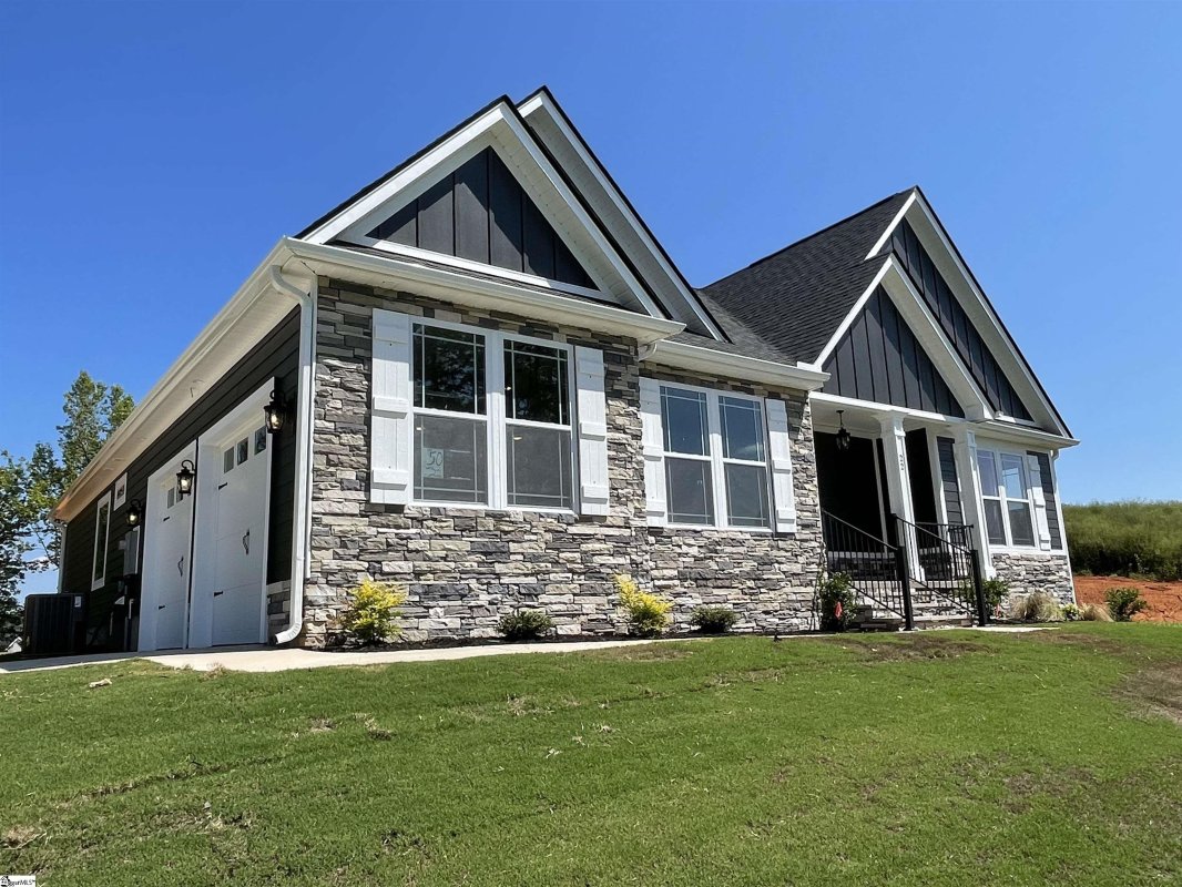22 Chippewa Court