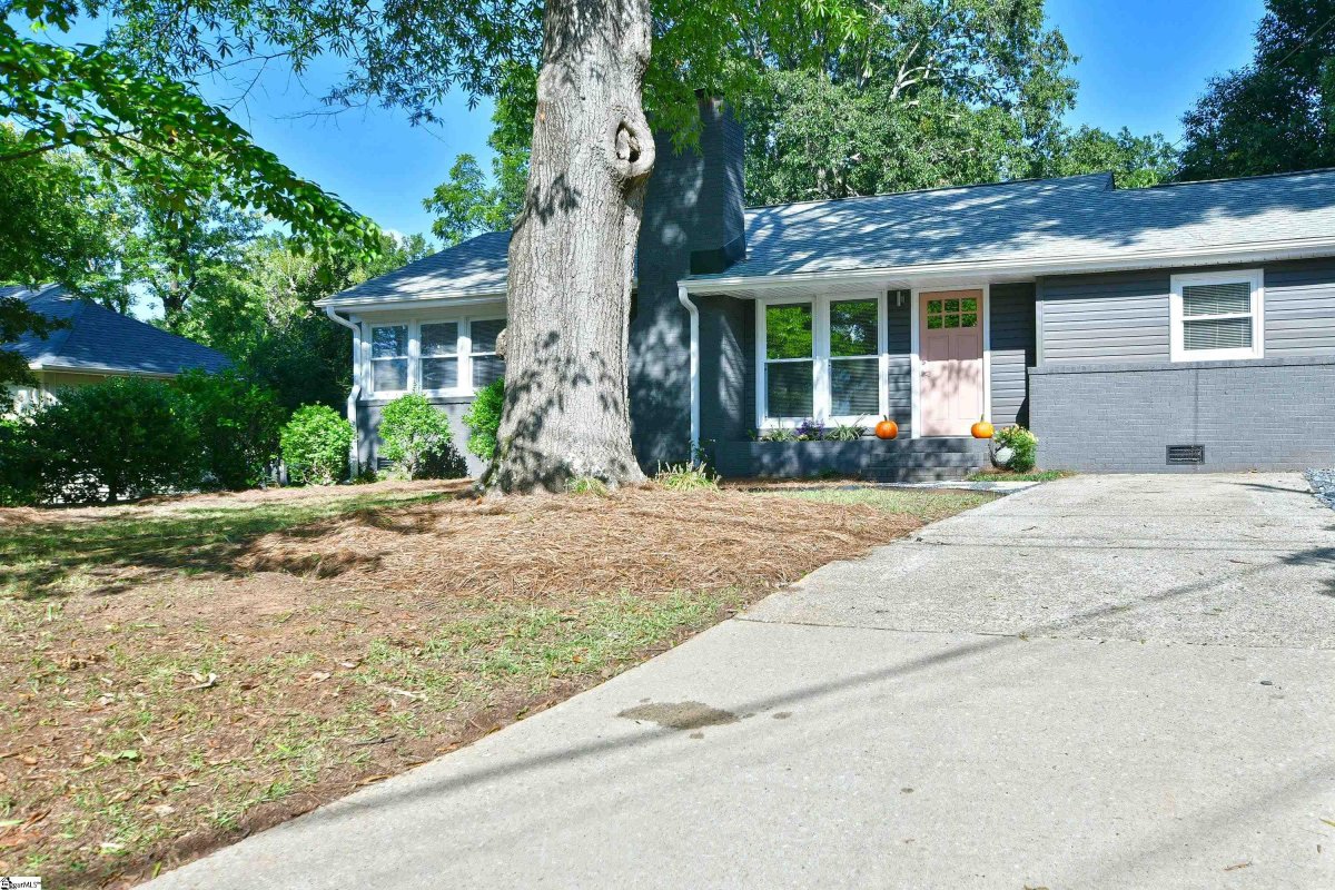 403 Legrand Boulevard