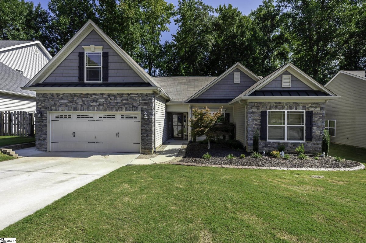 300 Applehill Way