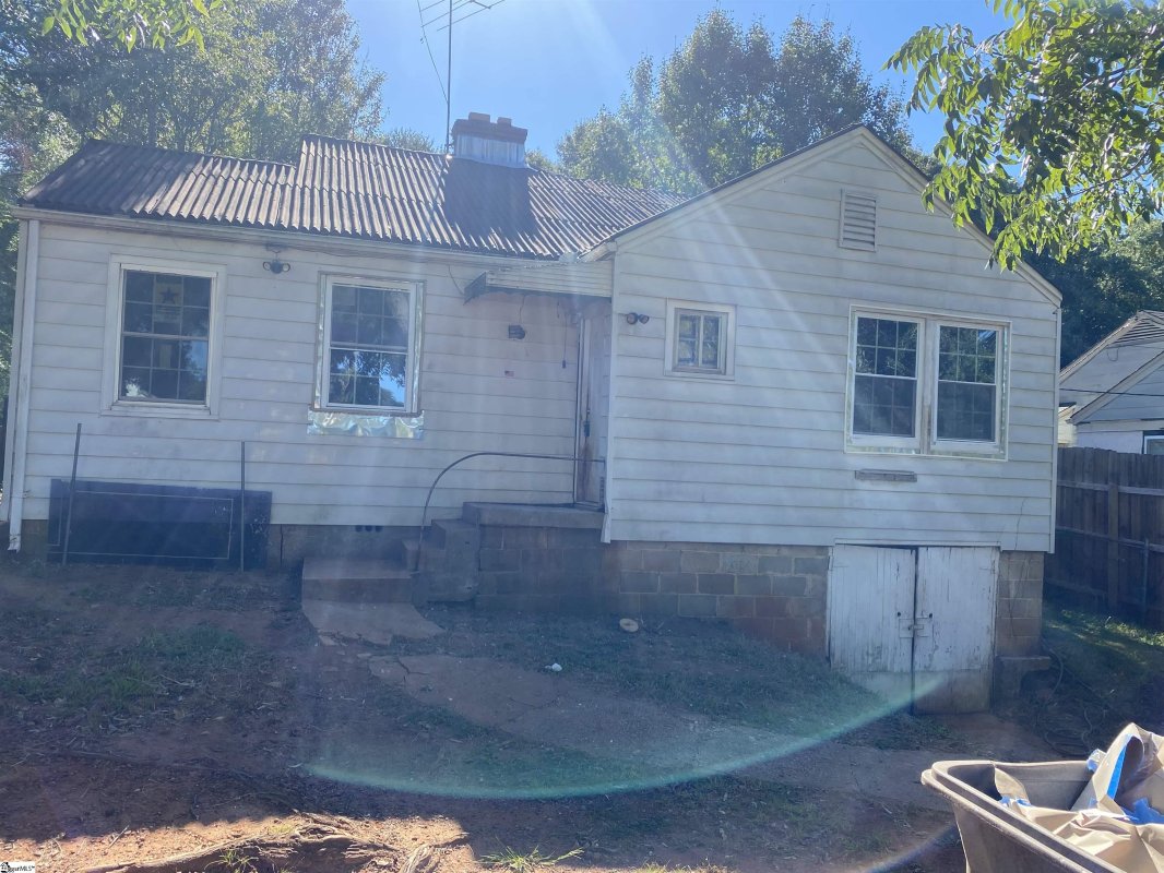 7 Sunshine Avenue