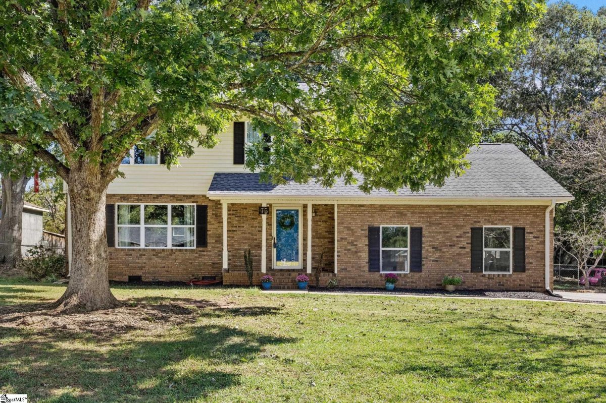 75 W Ridge Drive