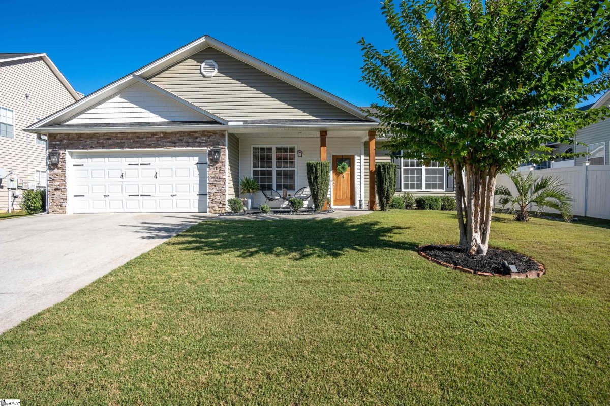 4 Greenbranch Way