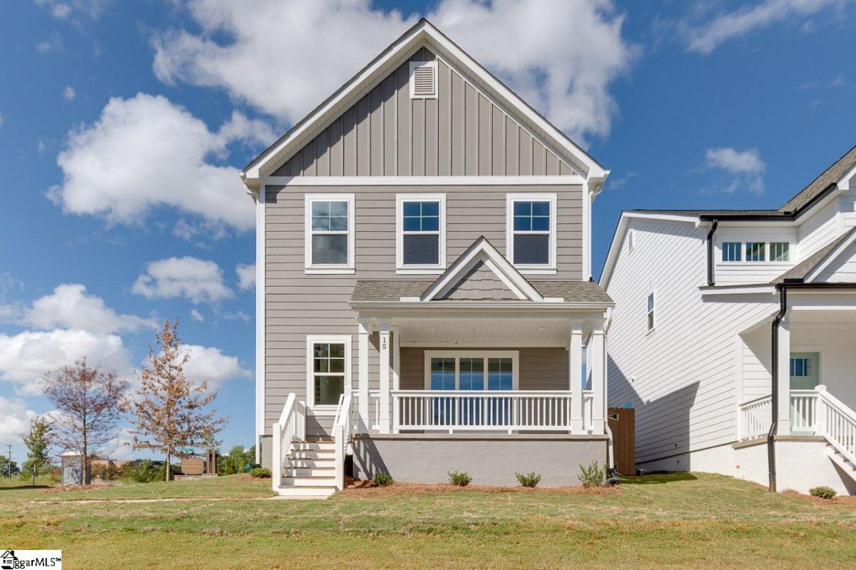 15 Logan Knoll Lane