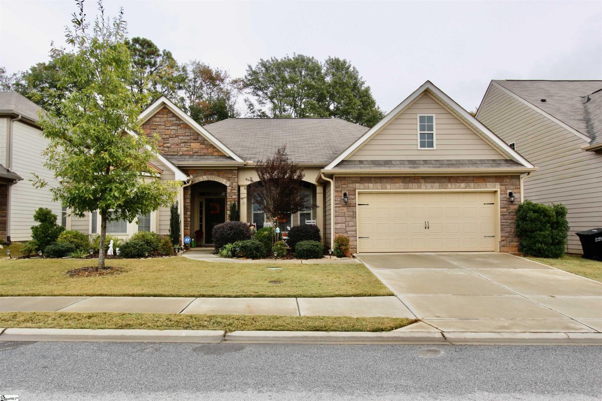 106 Redmont Court