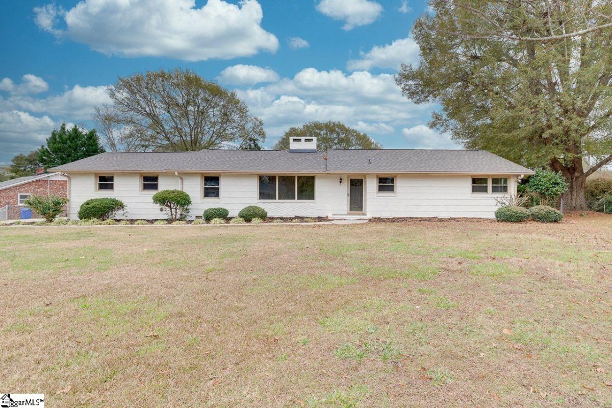 2 Adelaide Drive