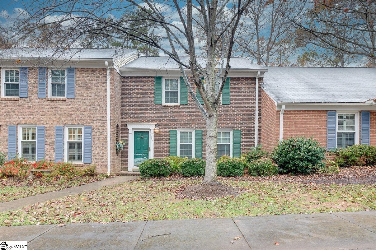 105 Wenwood Circle