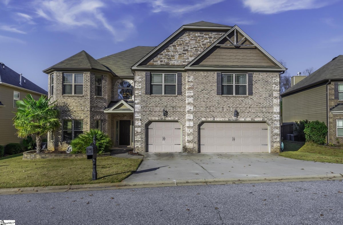 302 Dairwood Drive