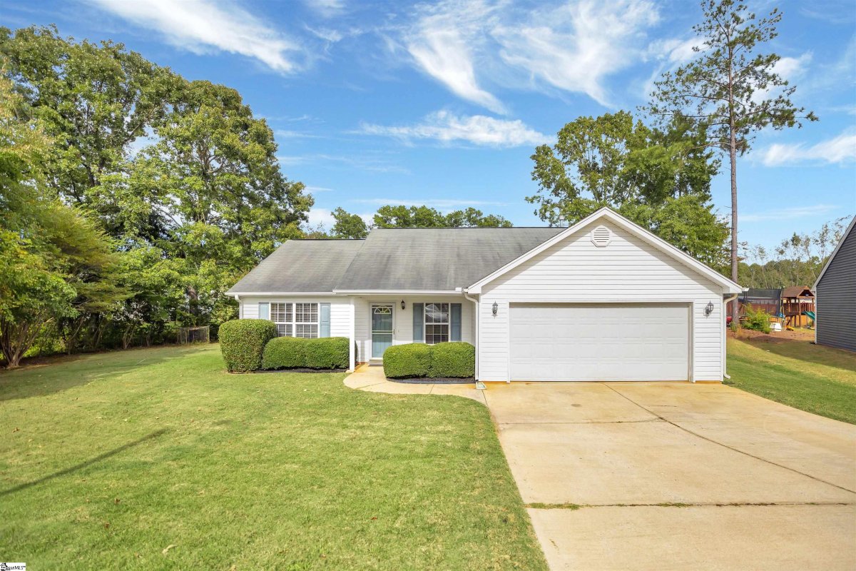 125 Clydesdale Court