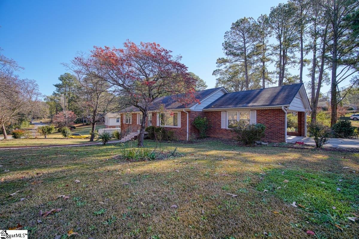 304 Pine Lake Drive