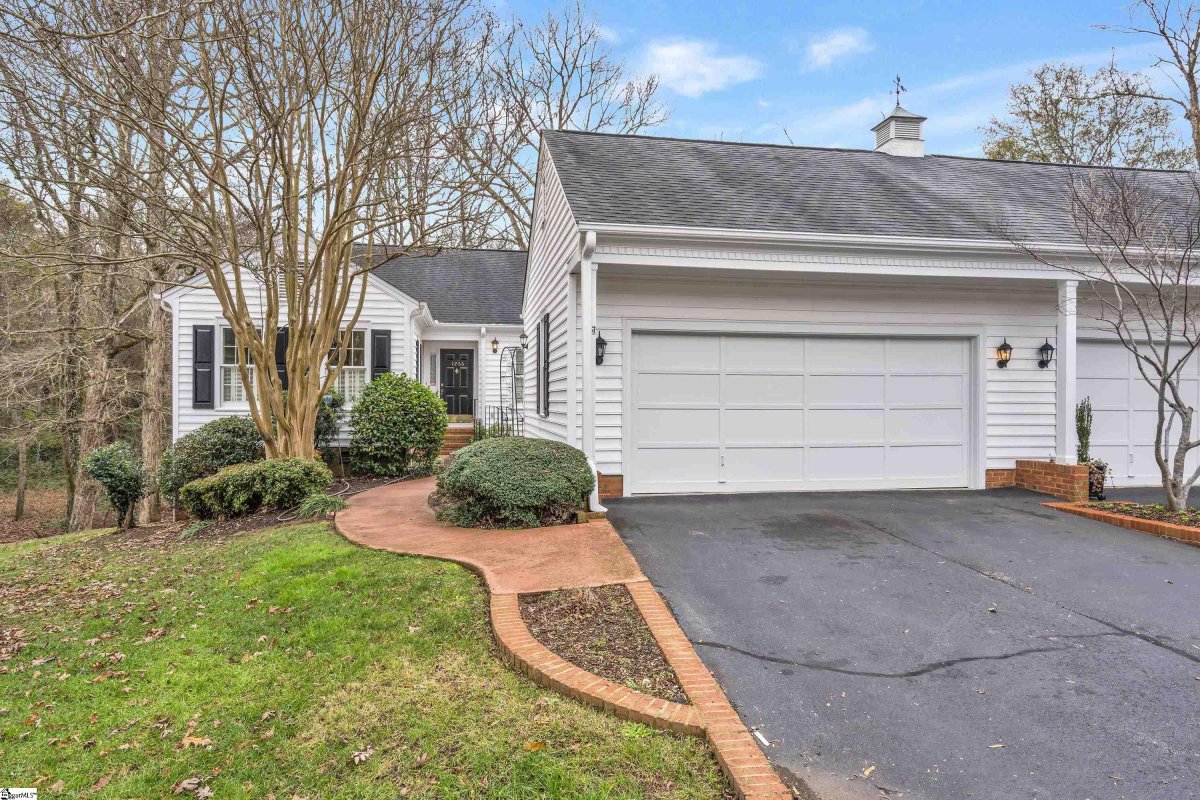 1266 Shadow Way