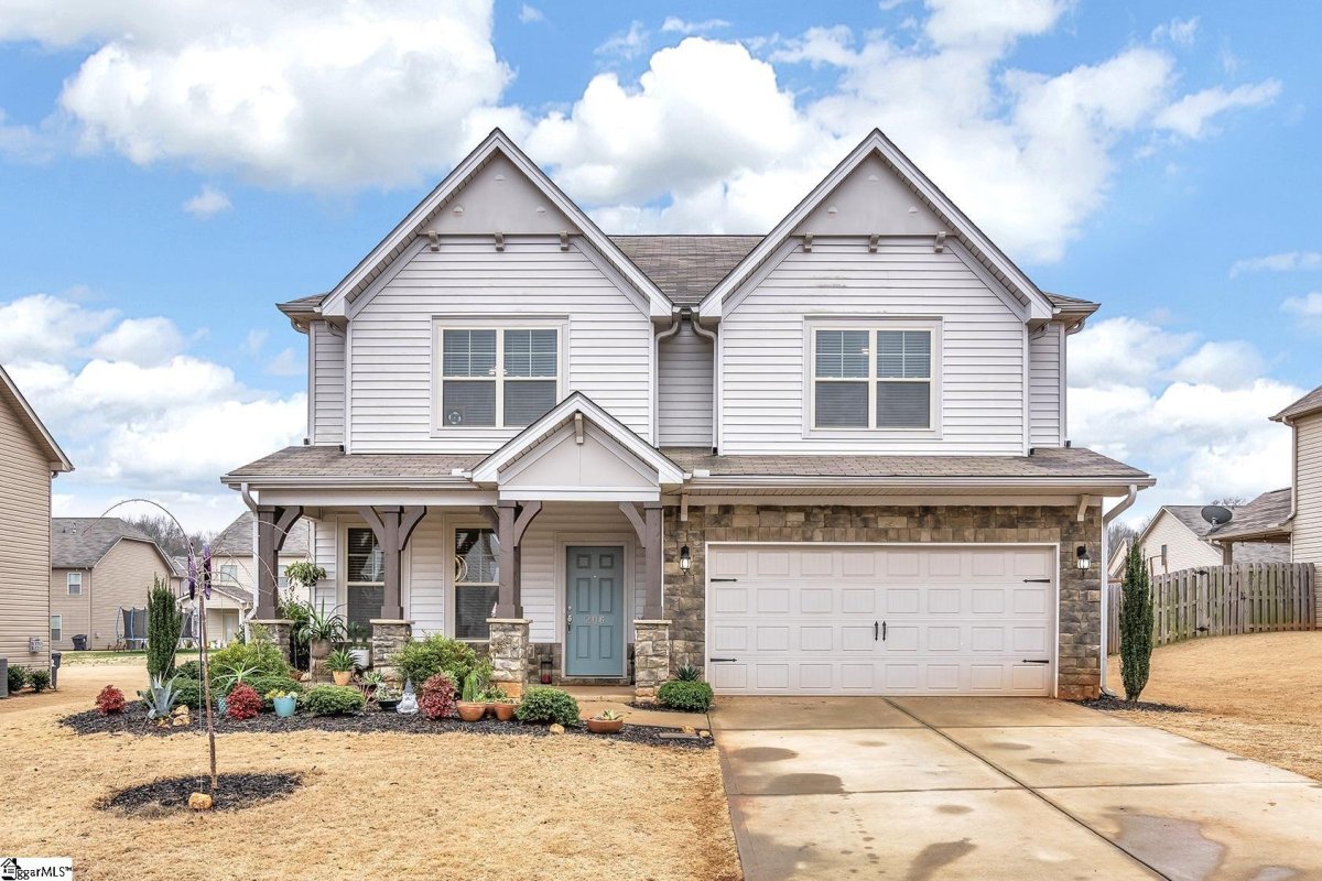 206 E Fair Haven Lane
