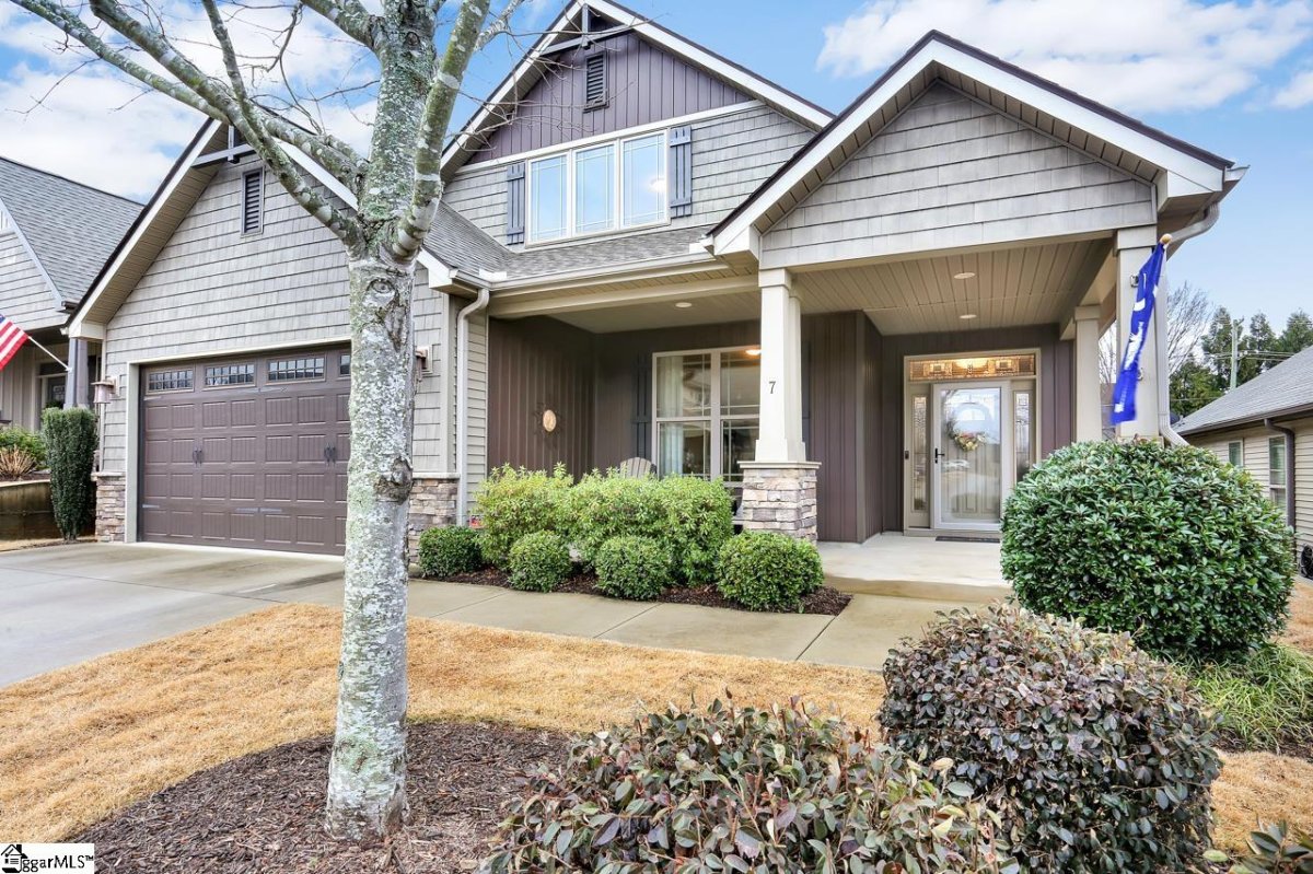 7 Ashler Drive