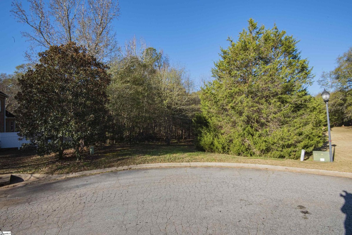 116 Vining Crossing