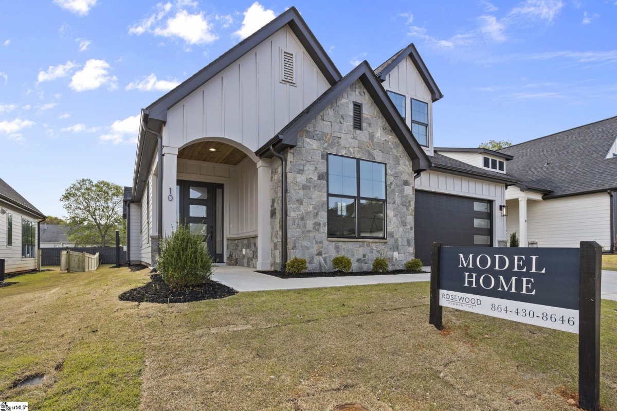 10 Waterville Way