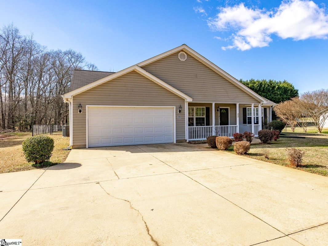 600 E Victor Hill Road
