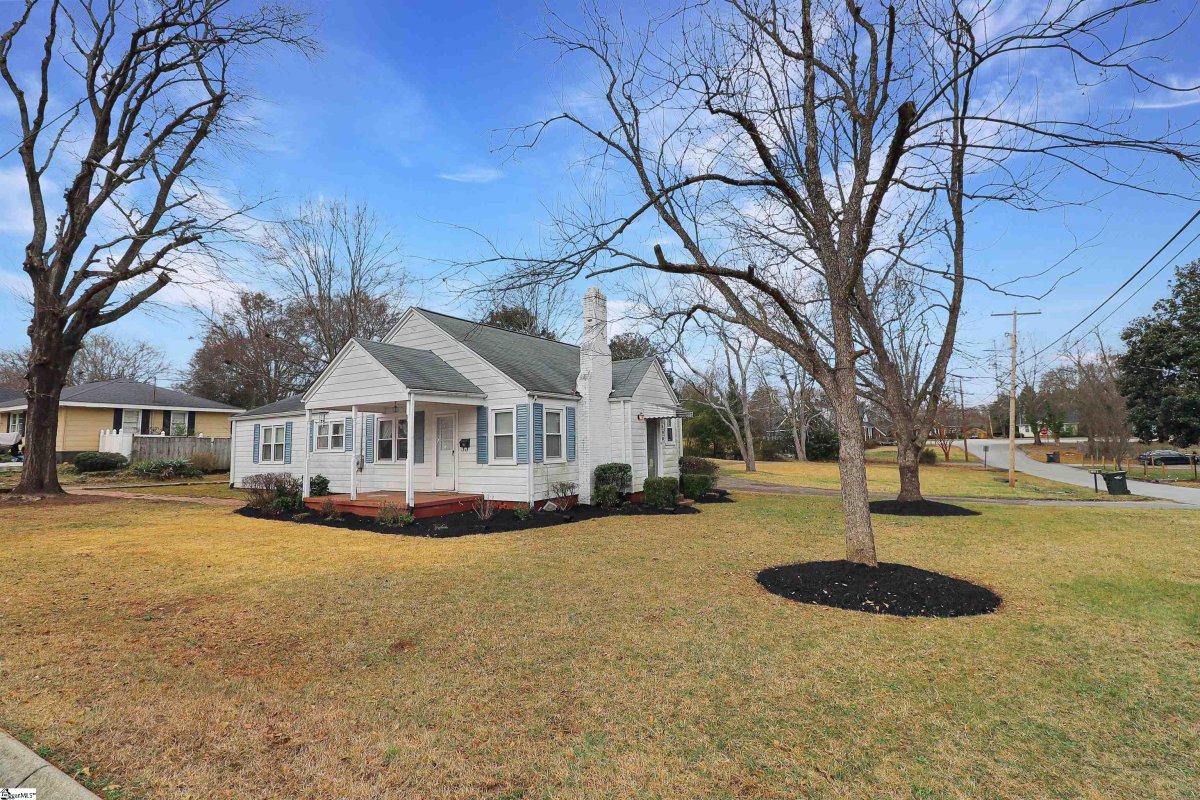 106 South D Street