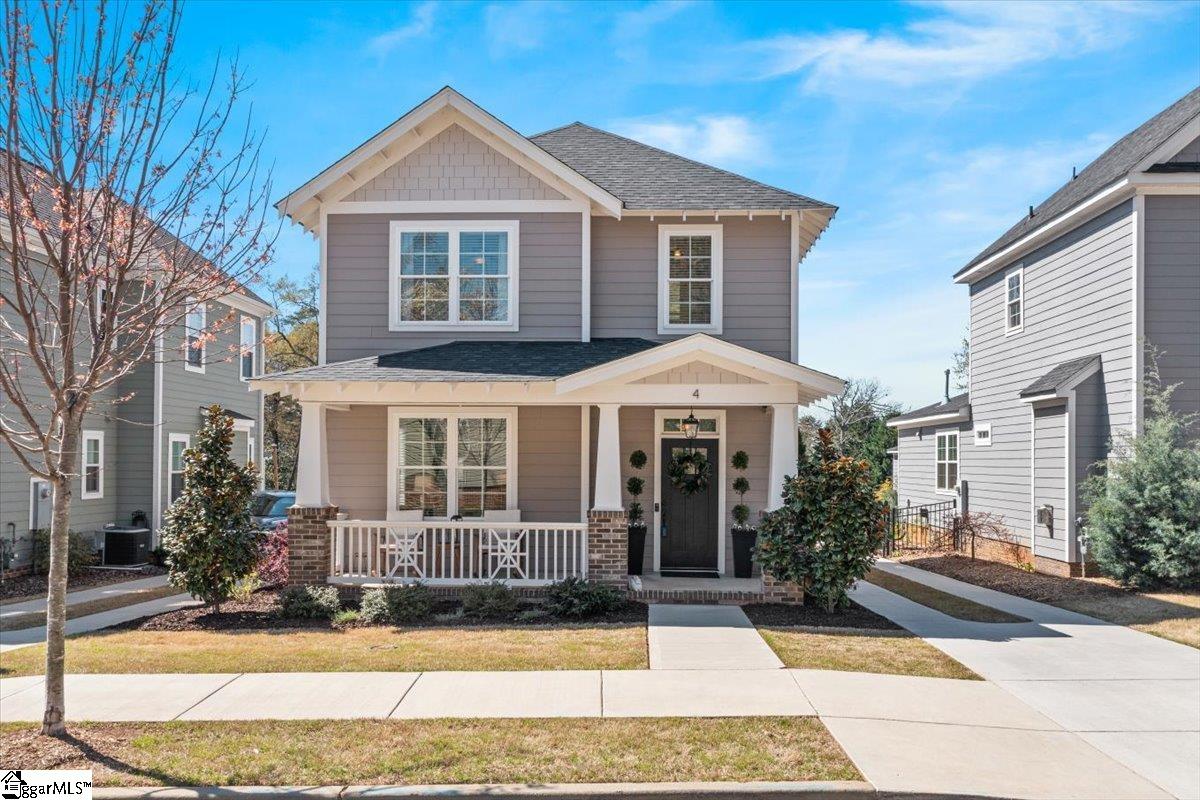 4 Maydell Avenue