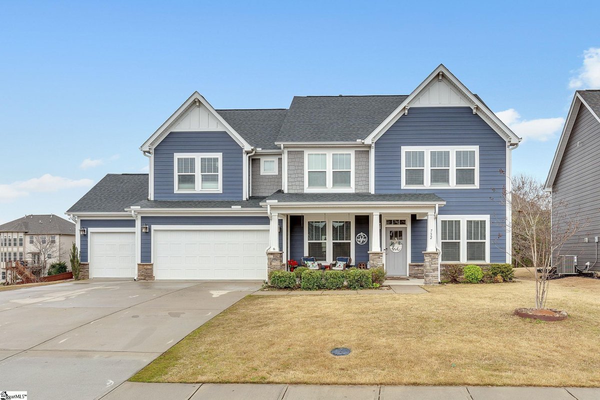 732 Lockhurst Drive