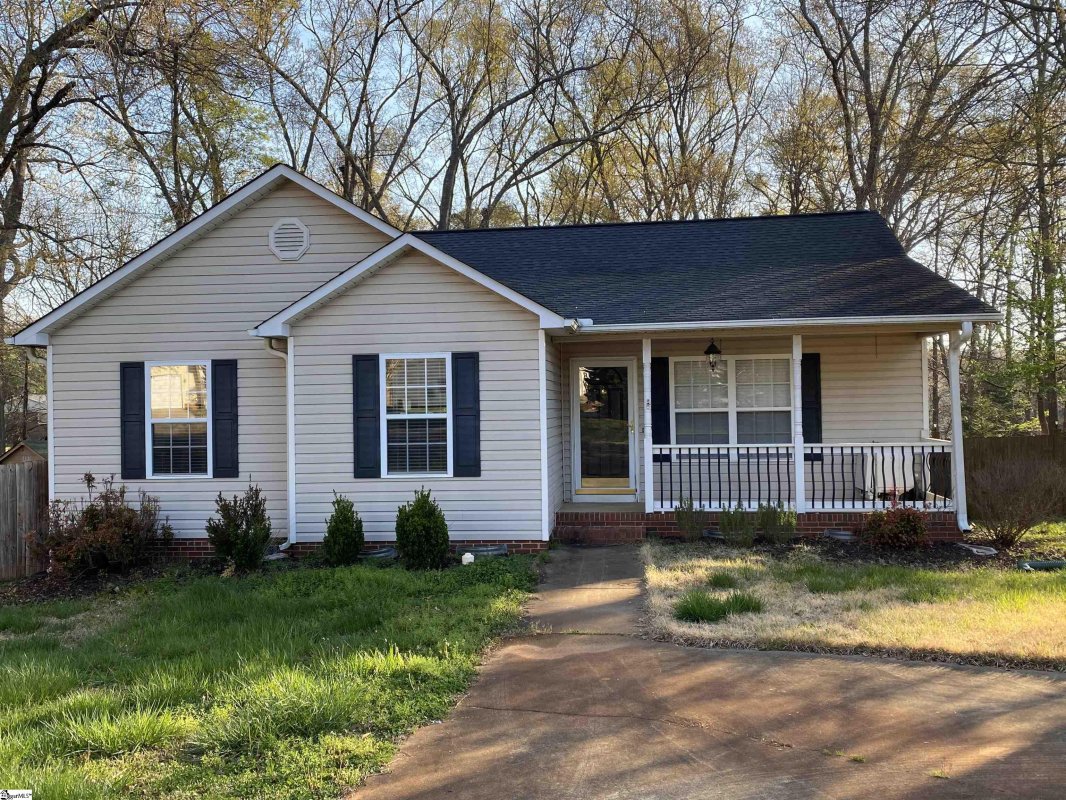 818 Thistle Court