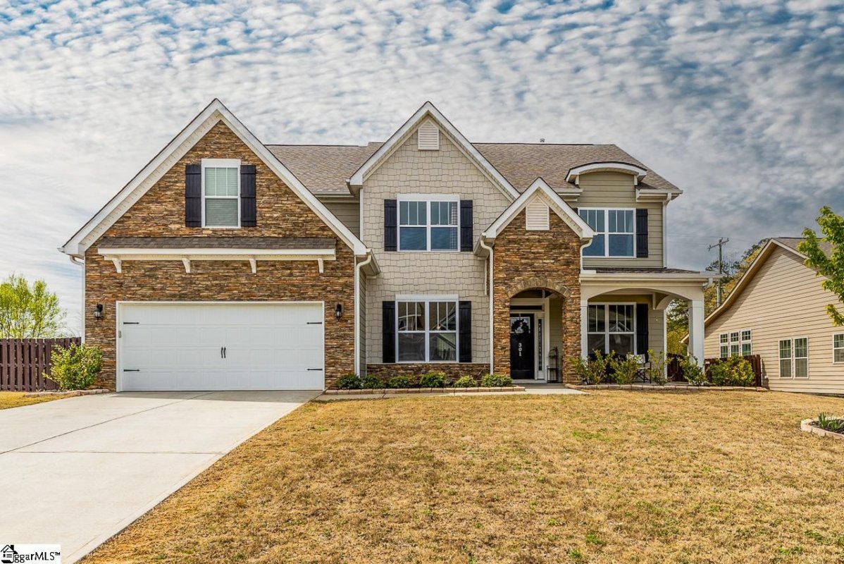 301 Woodhall Lane