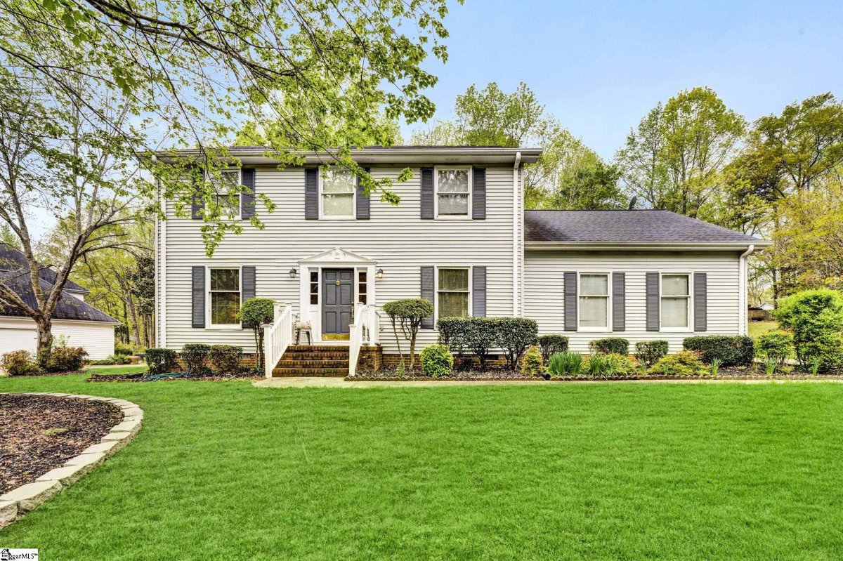 714 N Almond Drive
