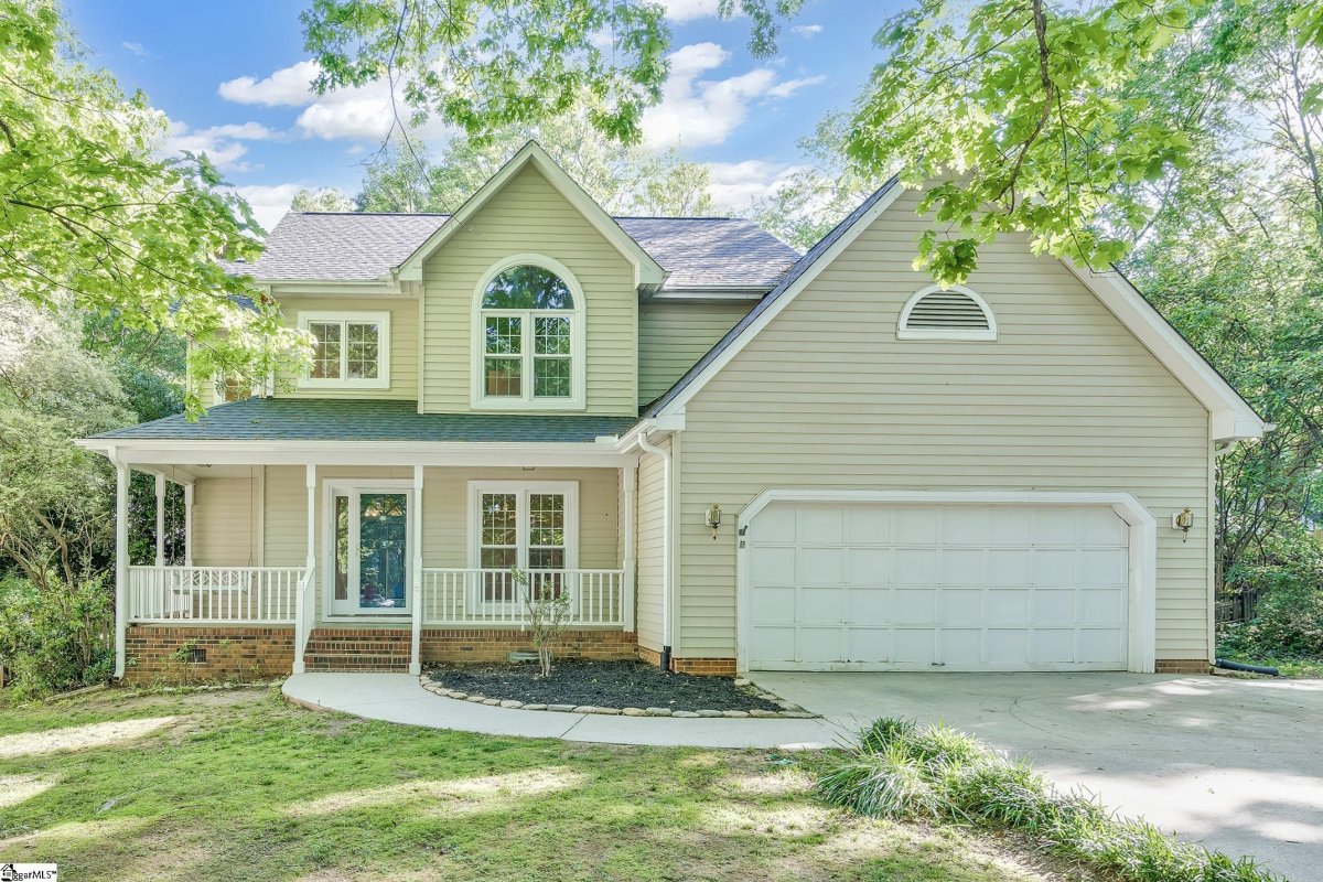 7 Waxwing Court