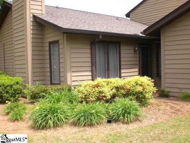 415 Sparrow Hawk Court