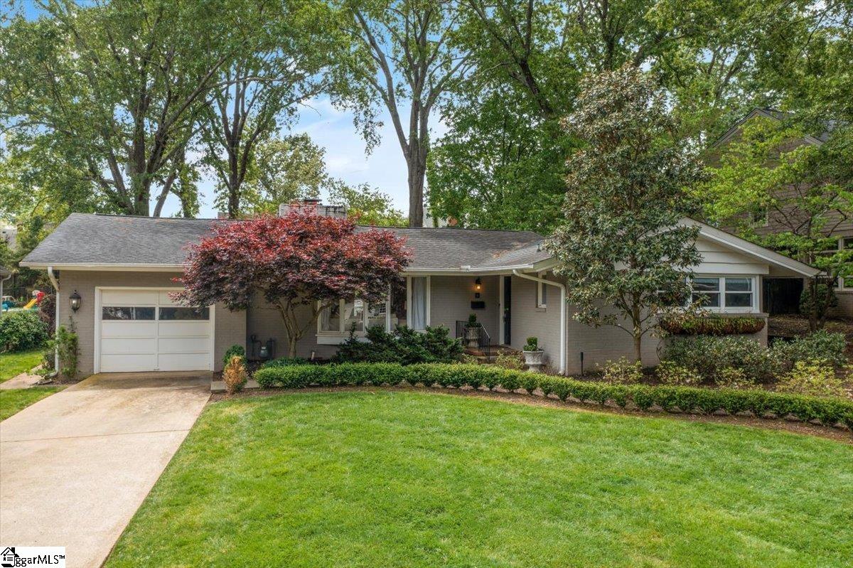 26 Riverside Drive
