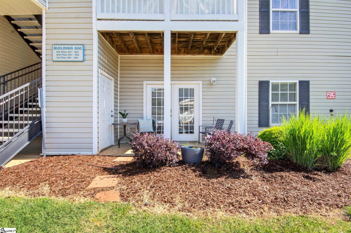 602 Mckenna Circle
