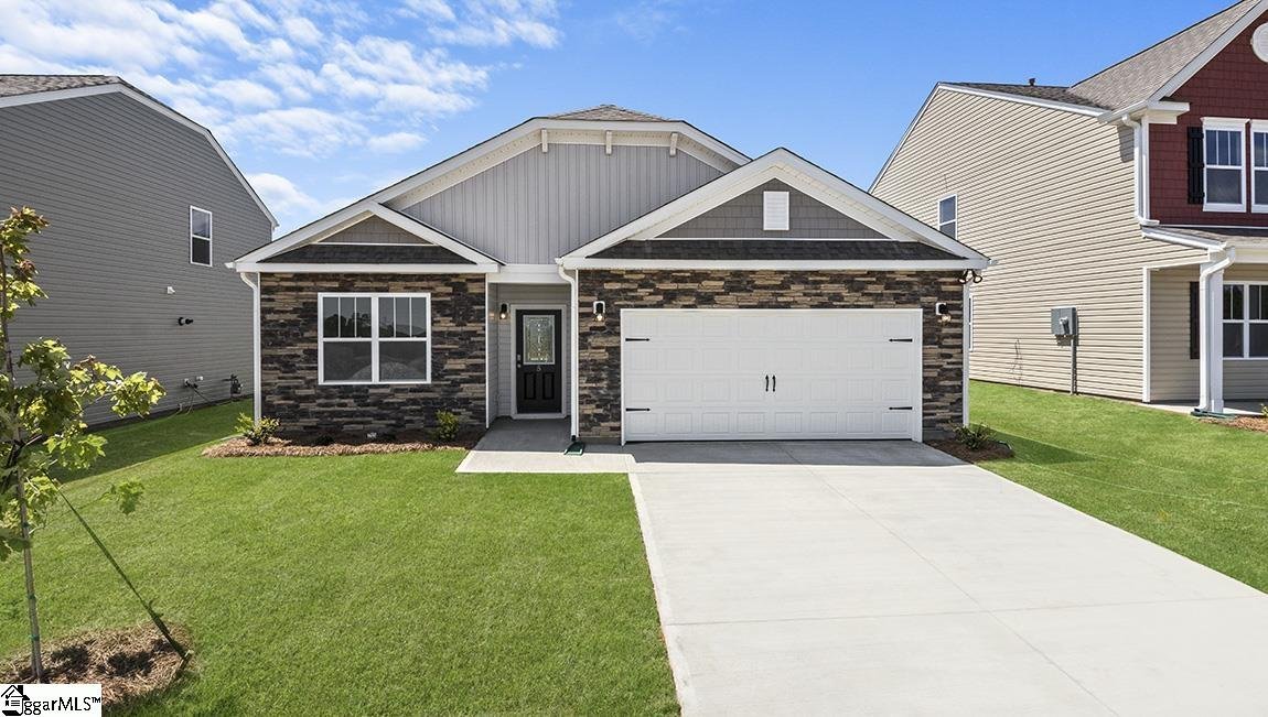 1061 Longstone Way