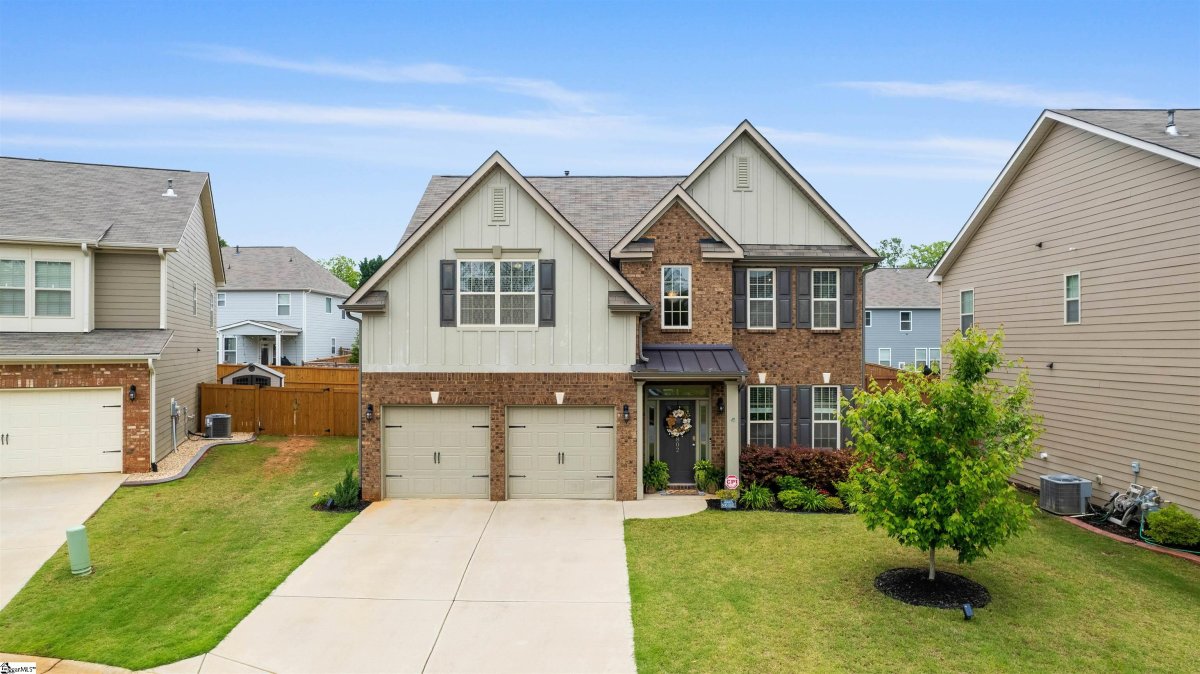 802 Troutdale Lane